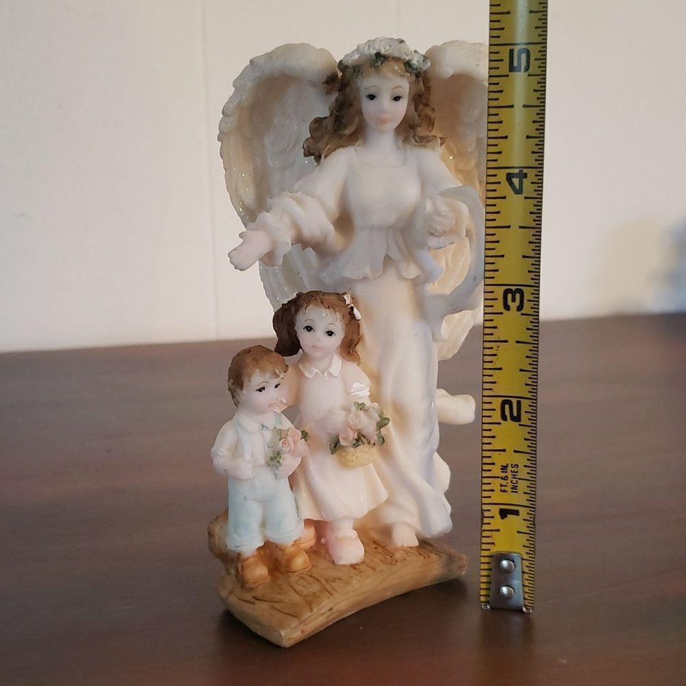 Vintage Glittery Resin Guardian Angel with Children Boy and Girl - Picture 9 of 10